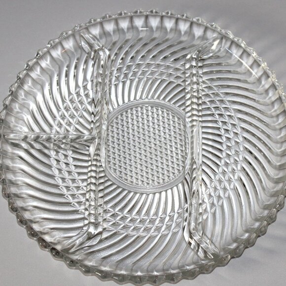 Vintage Libbey Relish Dish | Glass Divided Serving Dish - Picture 2 of 4